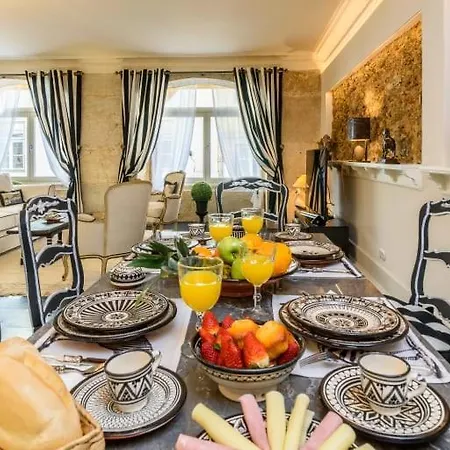 Daire Guestready - Luxury At Lisbon's Downtown *