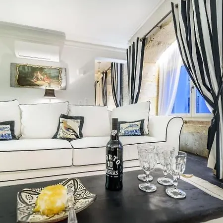 Guestready - Luxury At Lisbon's Downtown דירה